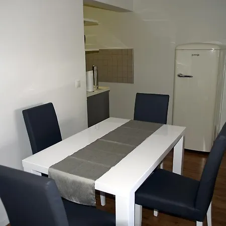 Summertime Apartment