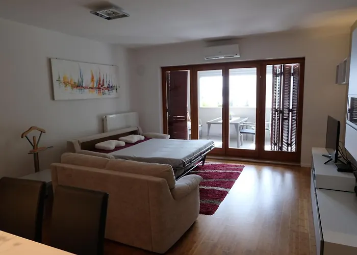 Apartment Summertime *